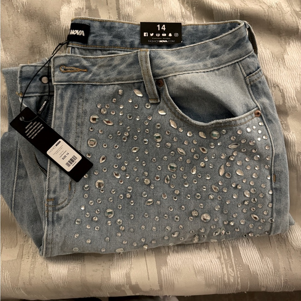 Brand New Fashion Nova light wash straight leg studded jeans